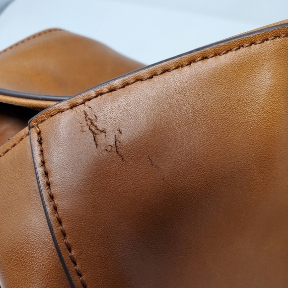 G.I.L.I Genuine Leather Satchal in Tan - Picture 14 of 16
